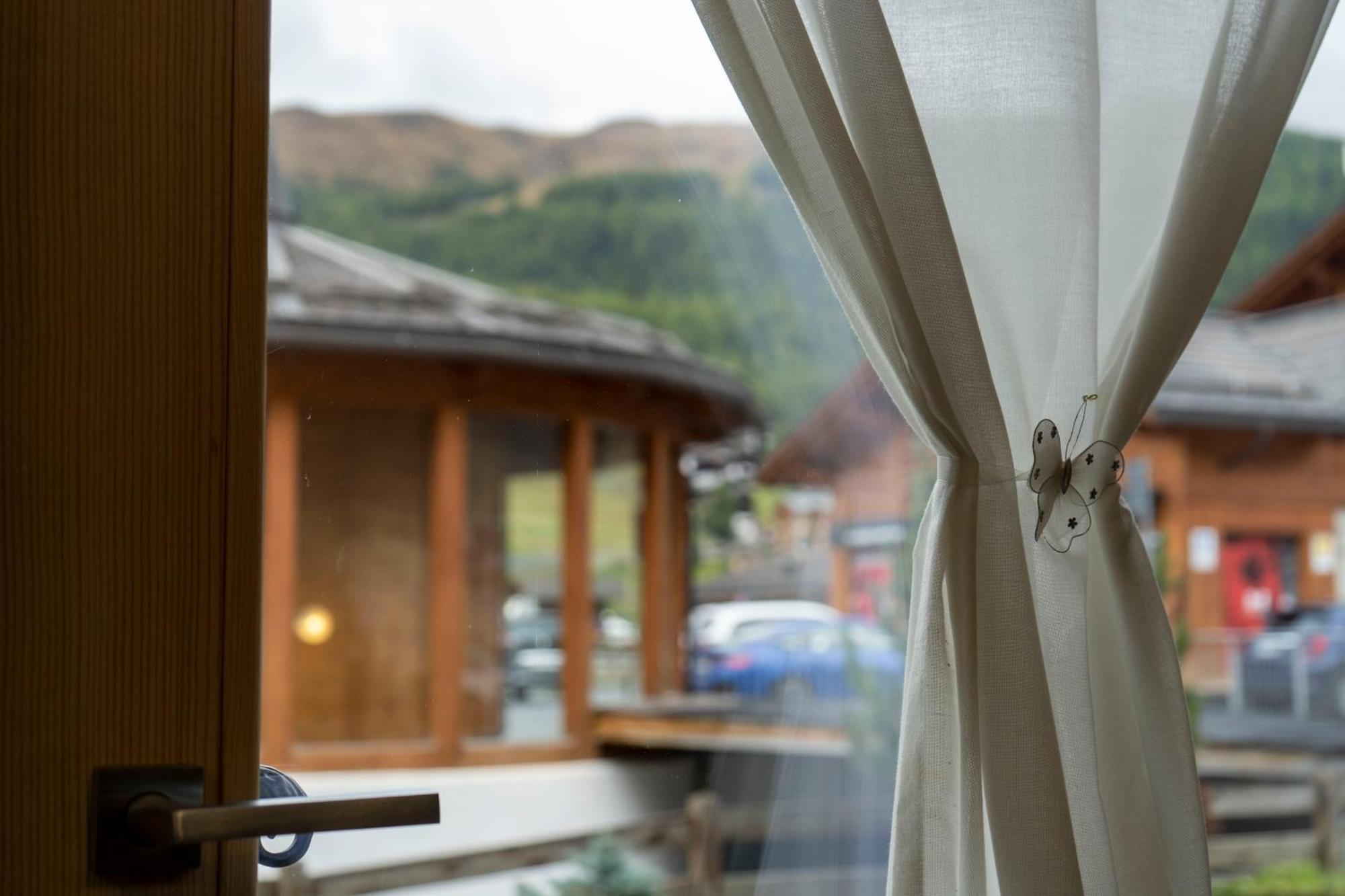 Appartamento Al Camanel Livigno Esterno foto