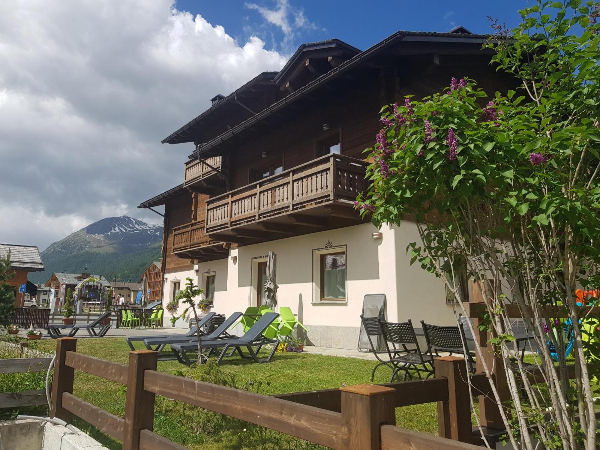 Appartamento Al Camanel Livigno Esterno foto